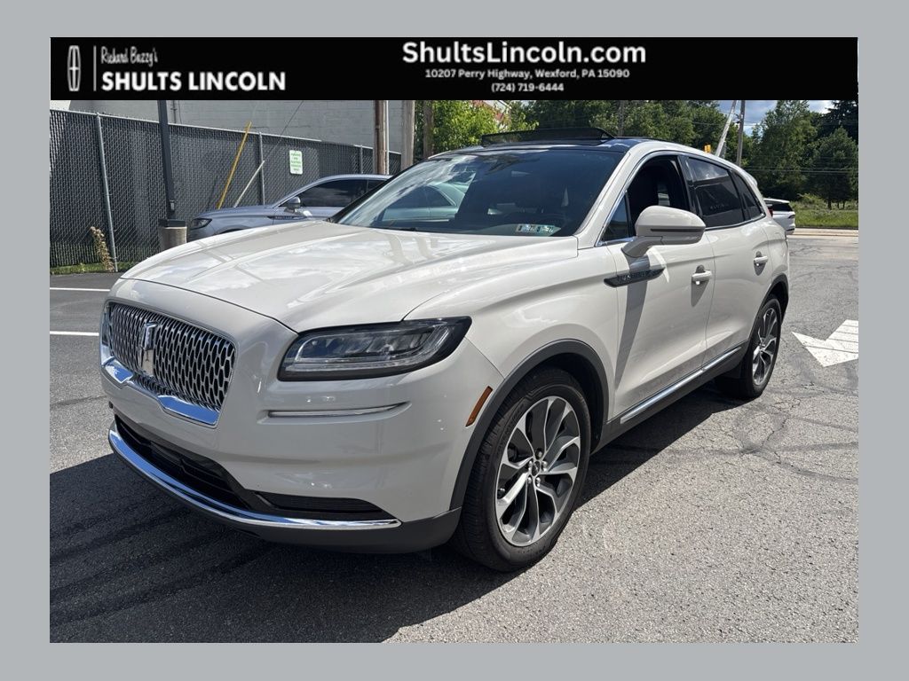 2022 Lincoln Nautilus Reserve AWD's photo