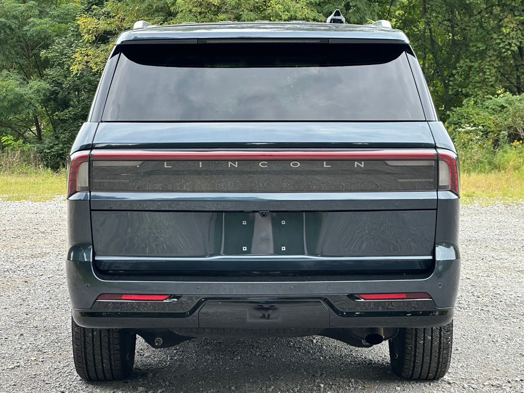 2025 Lincoln Navigator Reserve - Photo 4