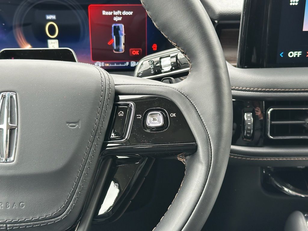 2026 Lincoln Aviator Reserve - Photo 10