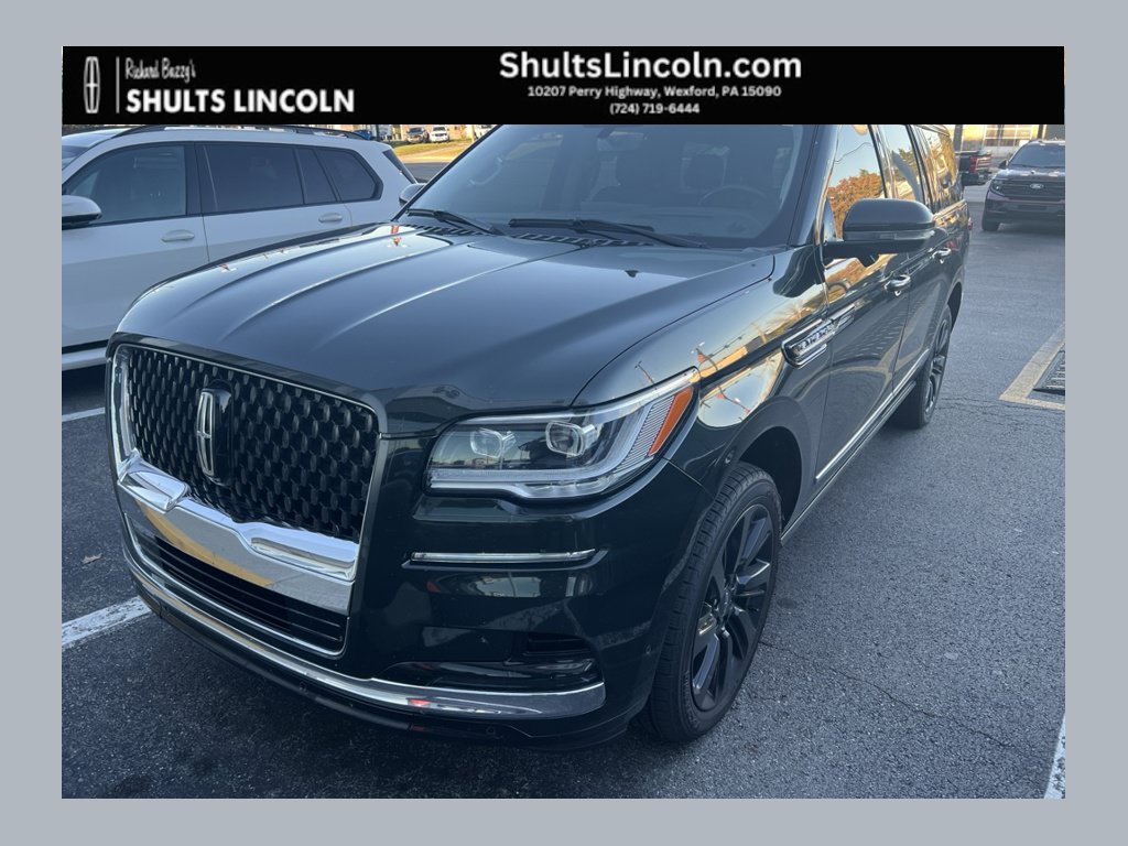 2023 Lincoln Navigator L SUV 