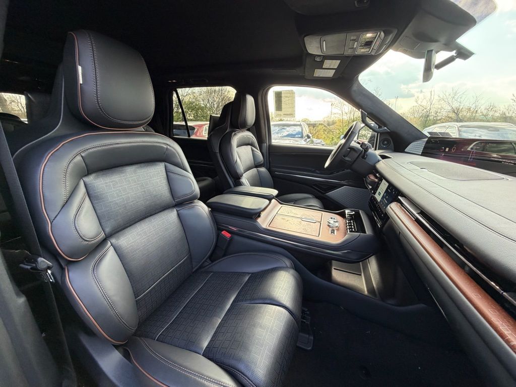 2025 Lincoln Navigator Black Label L - Photo 22