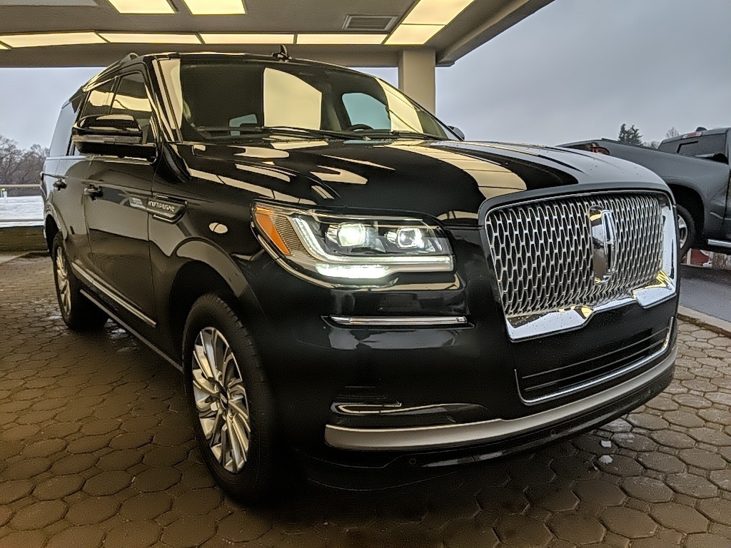 2024 Lincoln Navigator Premiere photo 3