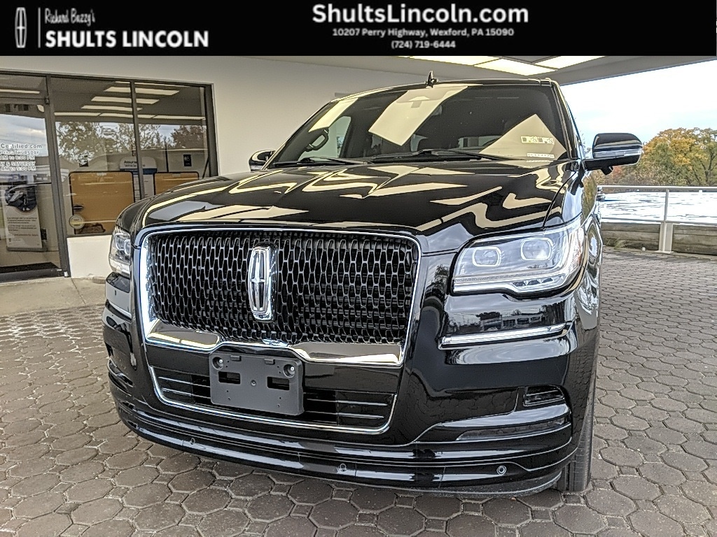2024 Lincoln Navigator Reserve L's photo