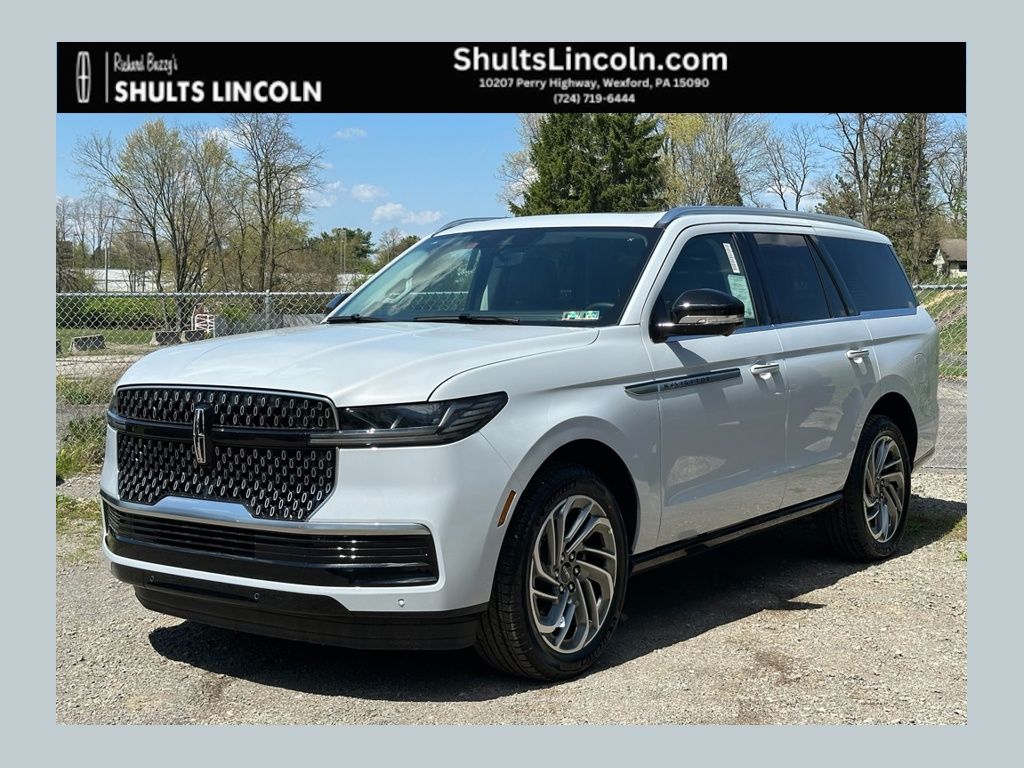 2026 Lincoln Navigator Reserve 4WD's photo