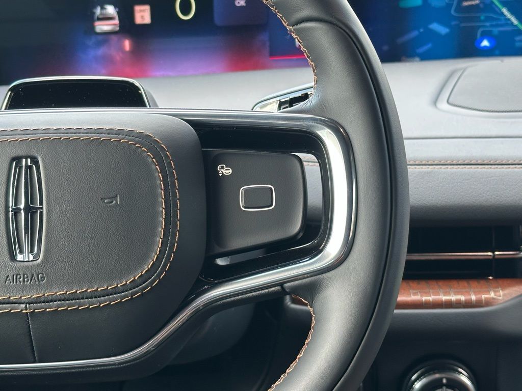 2025 Lincoln Navigator Black Label L - Photo 10