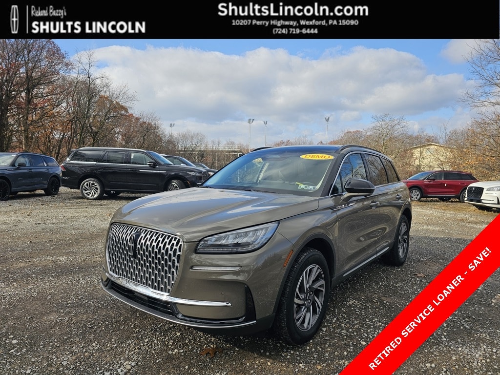 2025 Lincoln Corsair Premiere's photo