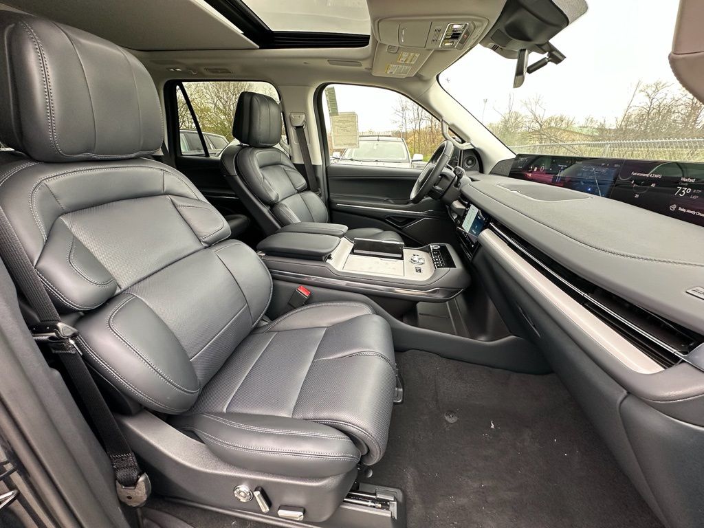 2025 Lincoln Navigator Reserve - Photo 24