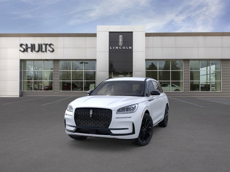 2026 Lincoln Corsair Reserve photo 2