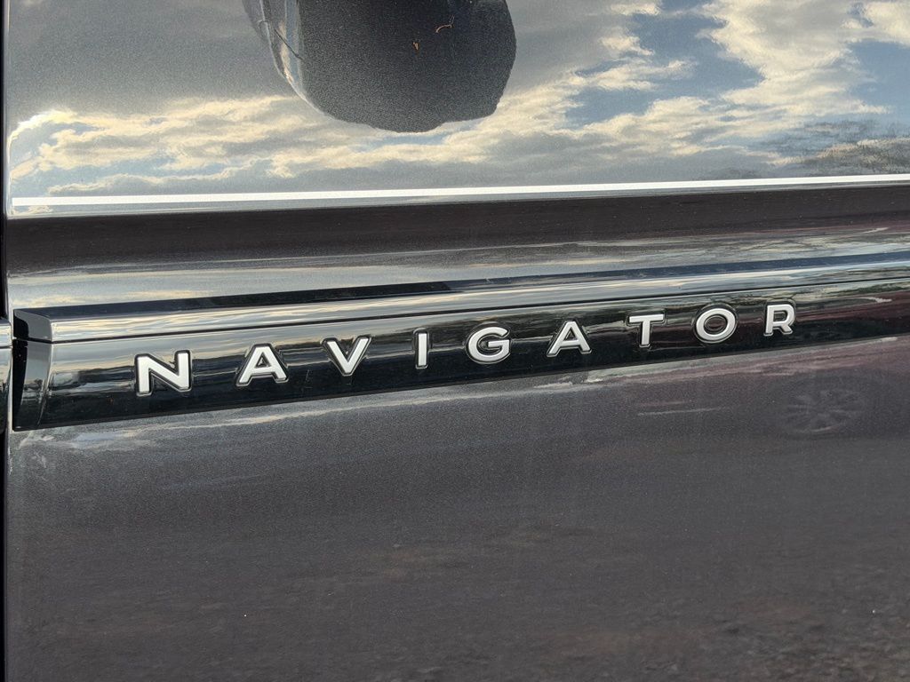 2025 Lincoln Navigator Black Label L - Photo 27