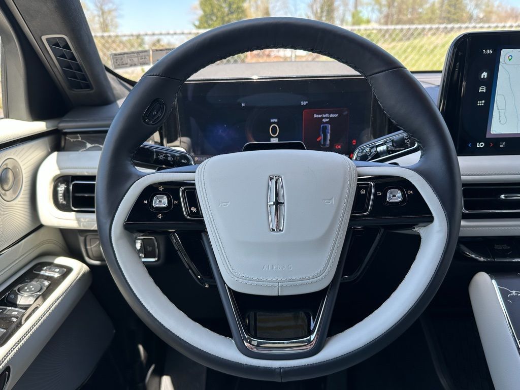 2026 Lincoln Aviator Black Label - Photo 8
