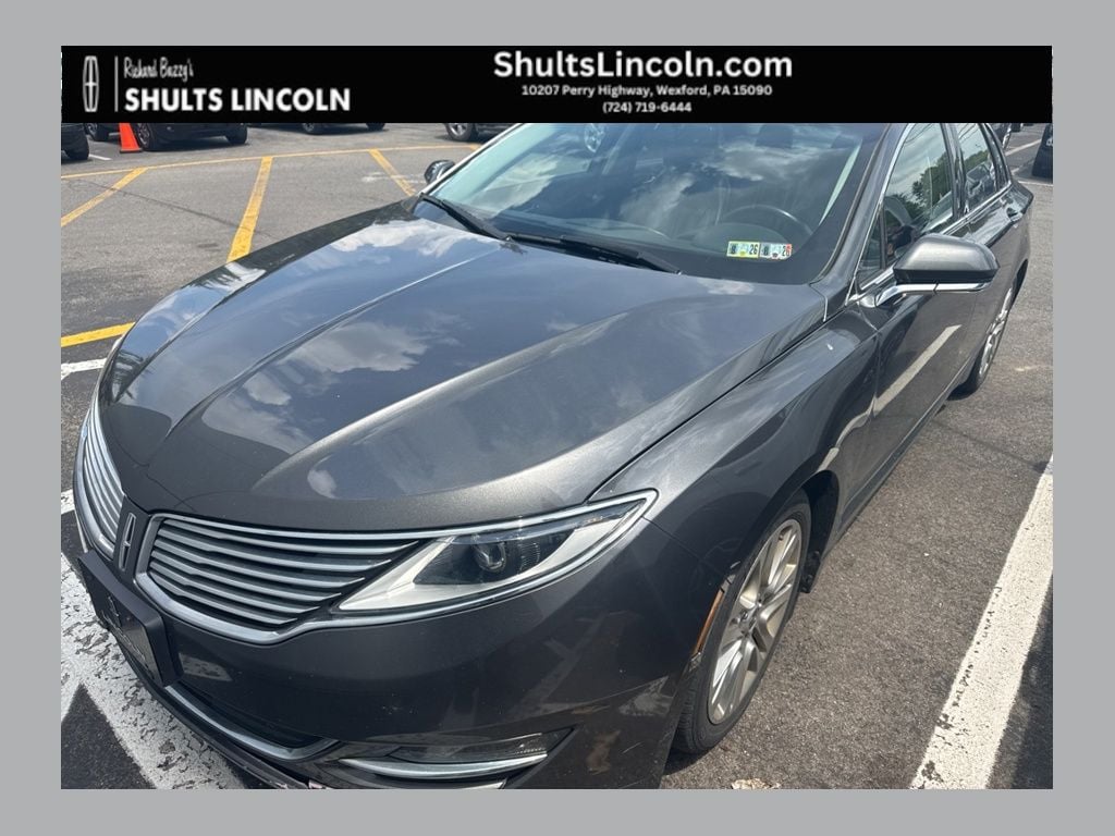 2016 Lincoln MKZ FWD photo
