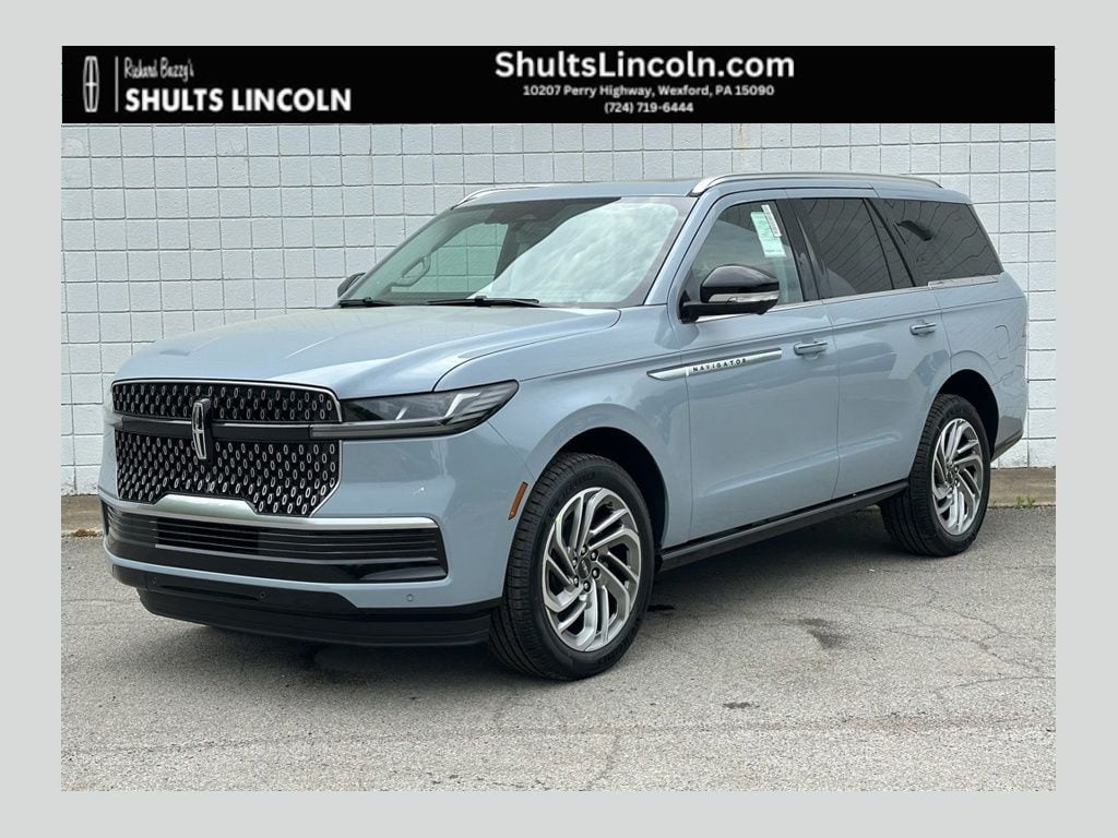 2026 Lincoln Navigator Reserve 4WD's photo