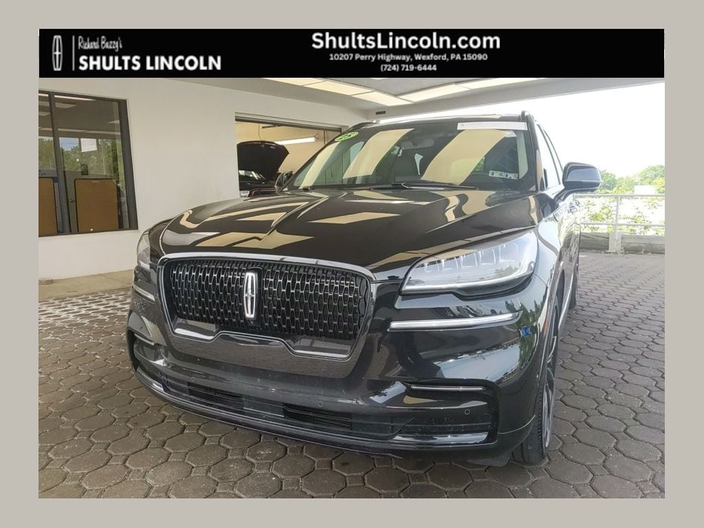 2024 Lincoln Aviator Reserve AWD's photo