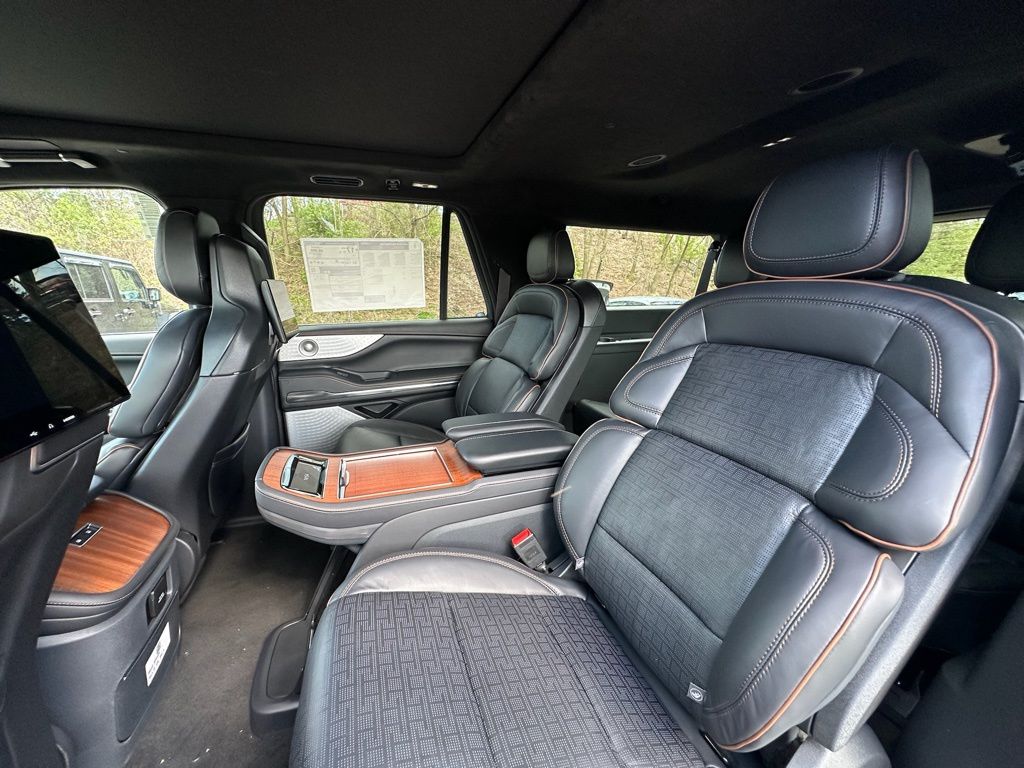 2025 Lincoln Navigator Black Label L - Photo 19