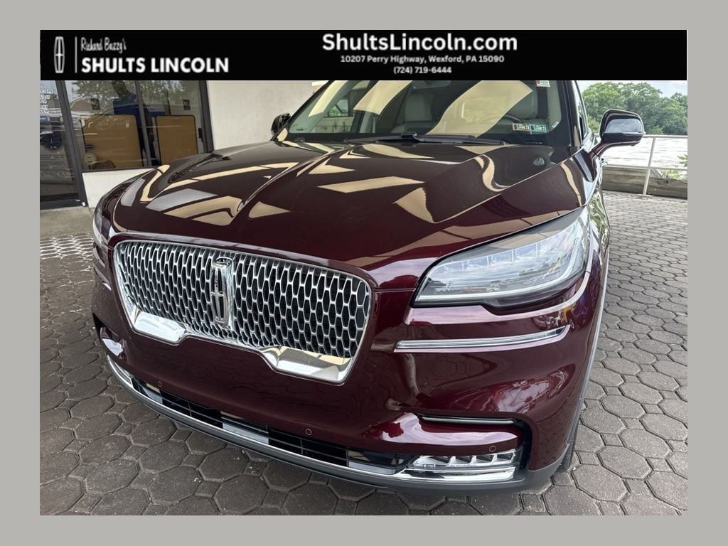 2021 Lincoln Aviator Reserve AWD's photo