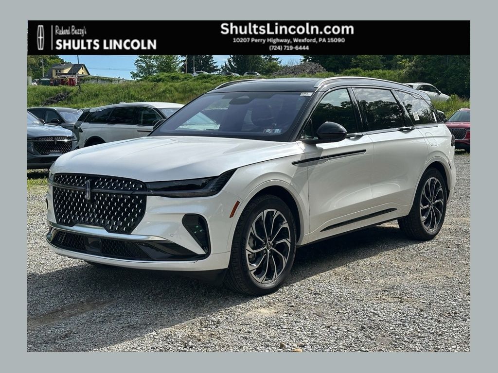 2026 Lincoln Nautilus Reserve AWD's photo