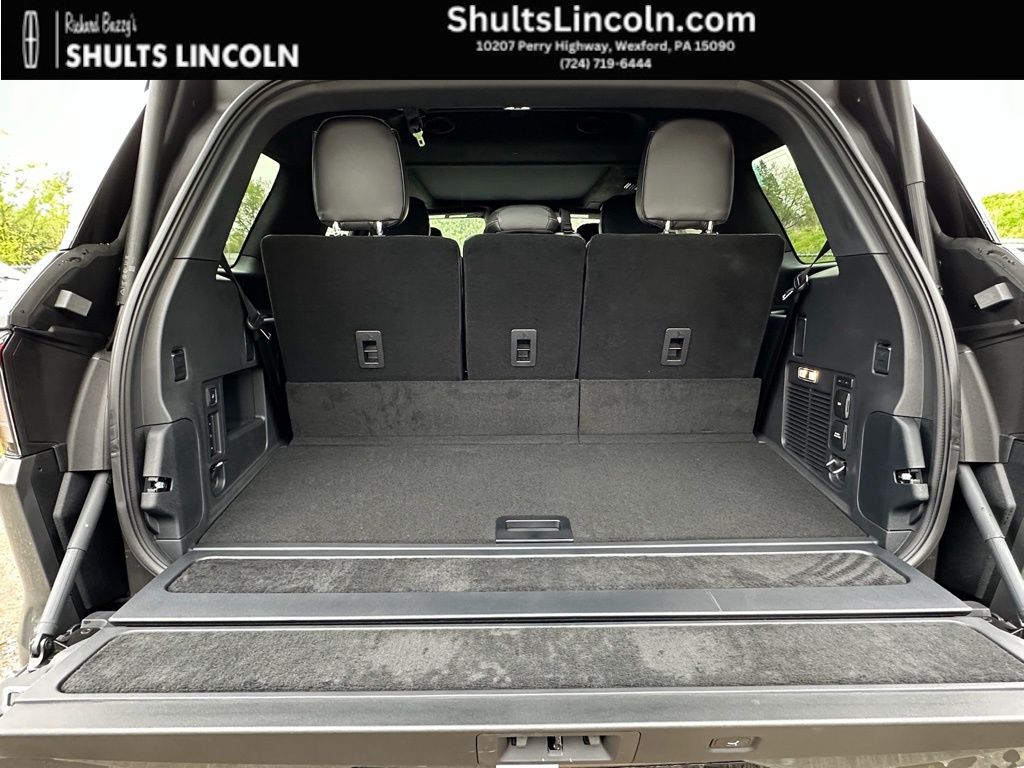 2025 Lincoln Navigator Black Label - Photo 27
