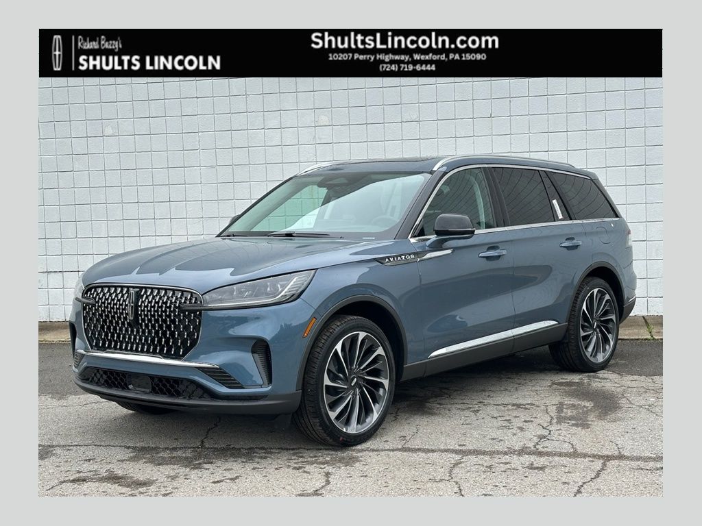 2026 Lincoln Aviator Reserve AWD's photo