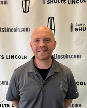 Staff member Charles Caruso from ID_0eb548