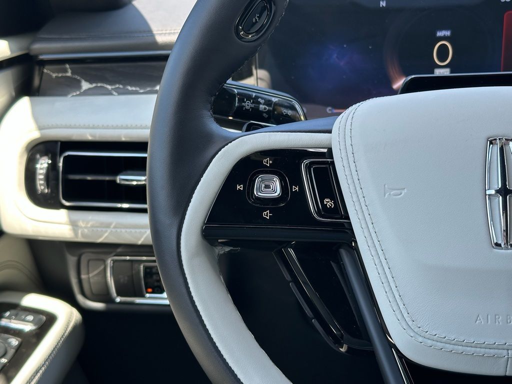 2026 Lincoln Aviator Black Label - Photo 9