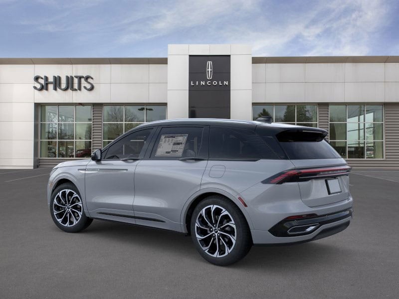 2026 Lincoln Nautilus Reserve photo 4