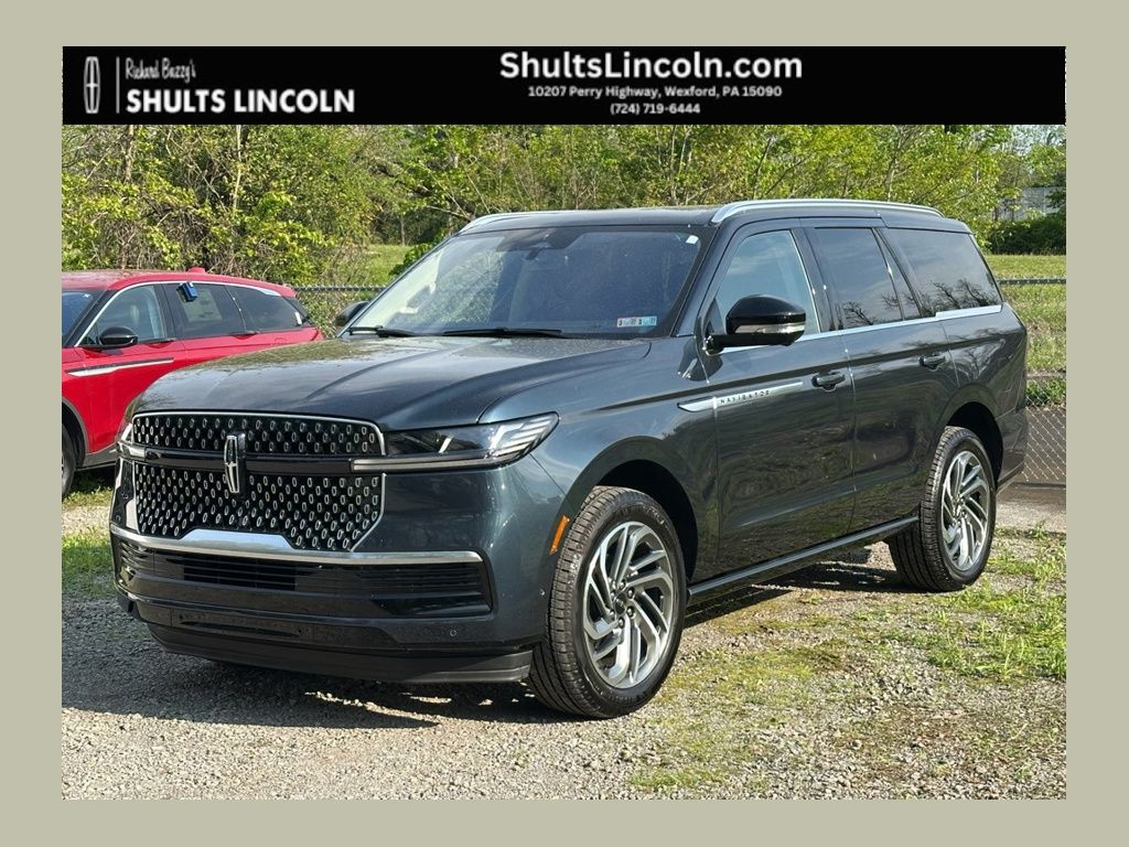 2025 Lincoln Navigator Reserve 4WD's photo