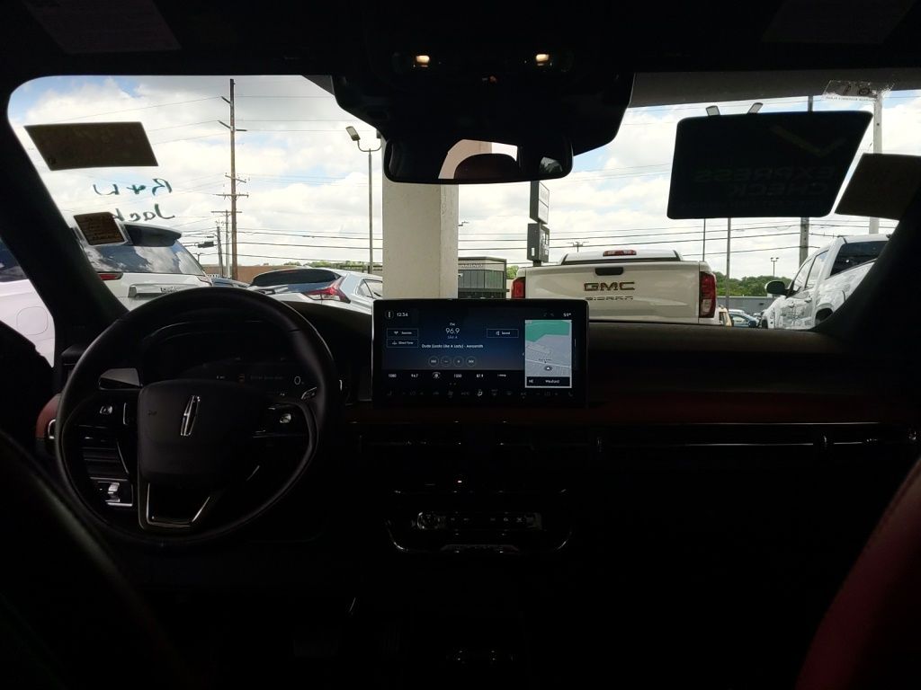 2025 Lincoln Corsair Grand Touring - Photo 14