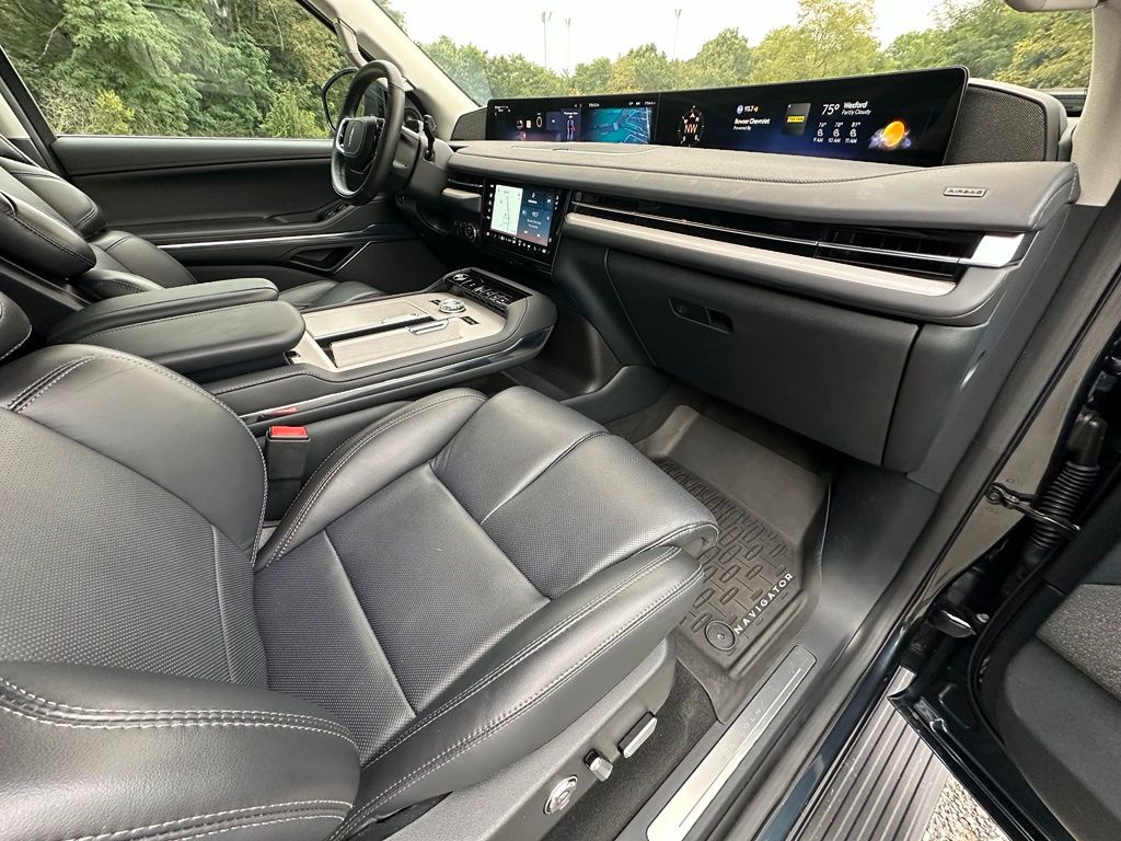 2025 Lincoln Navigator Reserve - Photo 22