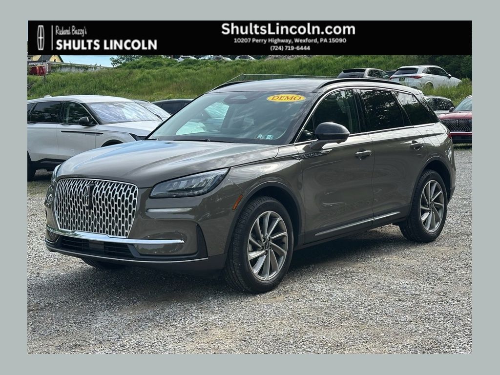 2026 Lincoln Corsair Premiere AWD's photo