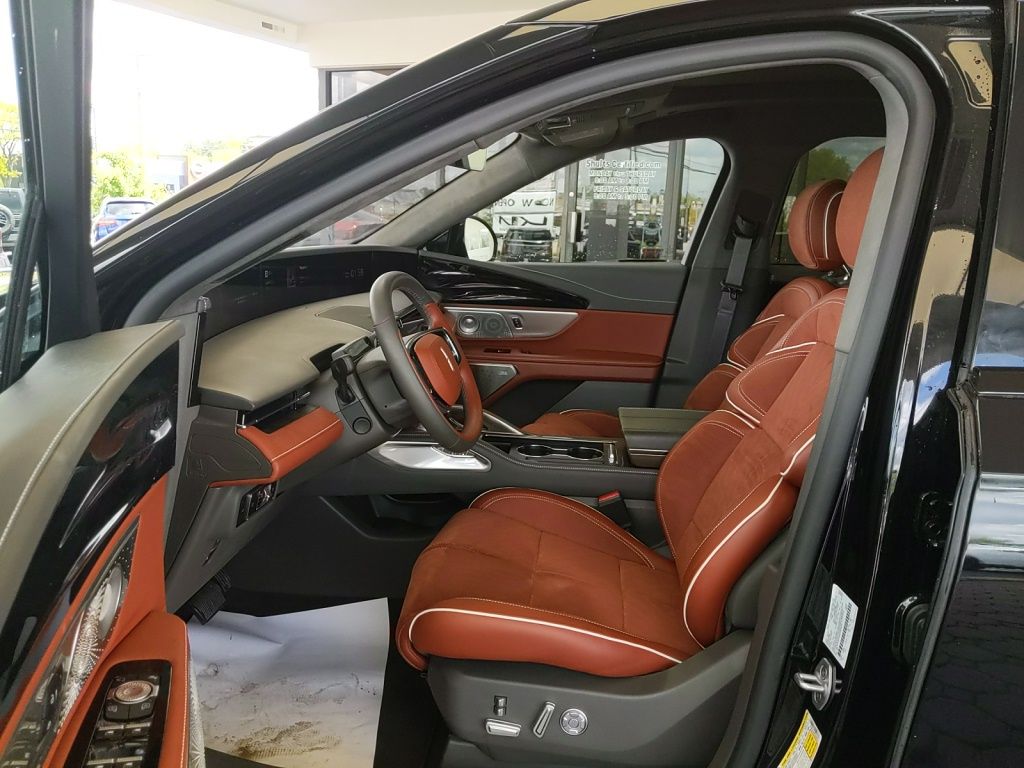 2025 Lincoln Nautilus Black Label - Photo 12