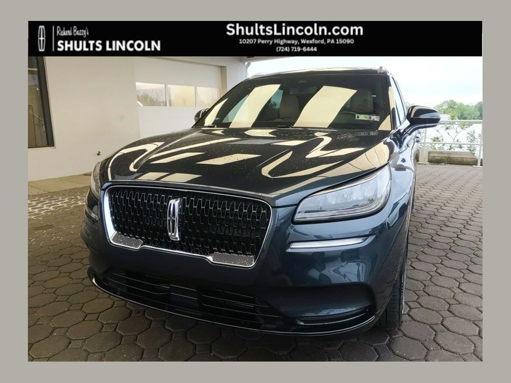2022 Lincoln Corsair Reserve AWD's photo