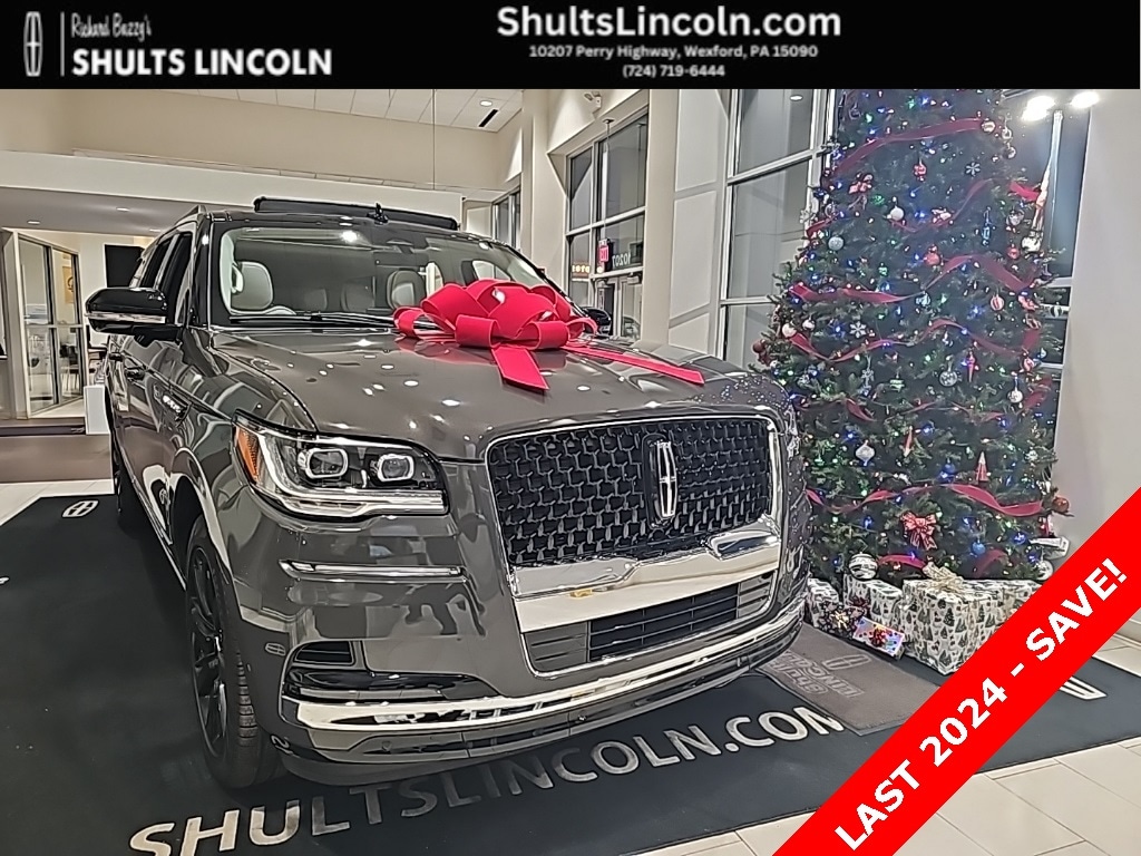 2024 Lincoln Navigator Black Label L's photo