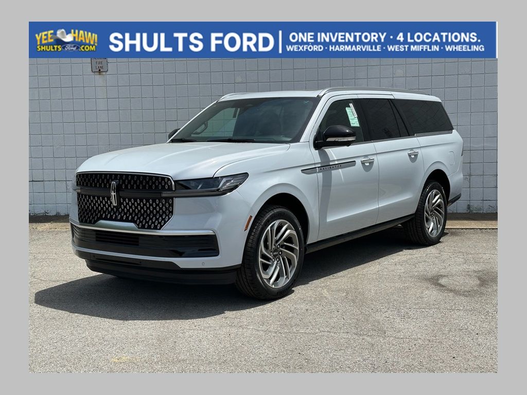 2026 Lincoln Navigator Reserve L 4WD's photo