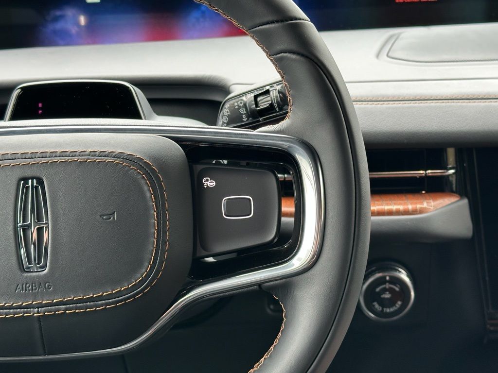 2025 Lincoln Navigator Black Label - Photo 10