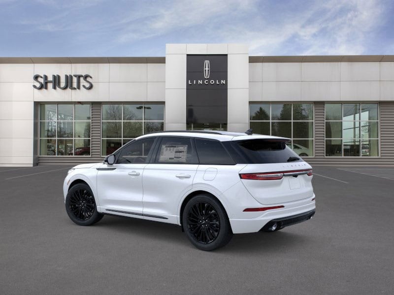 2026 Lincoln Corsair Reserve photo 4