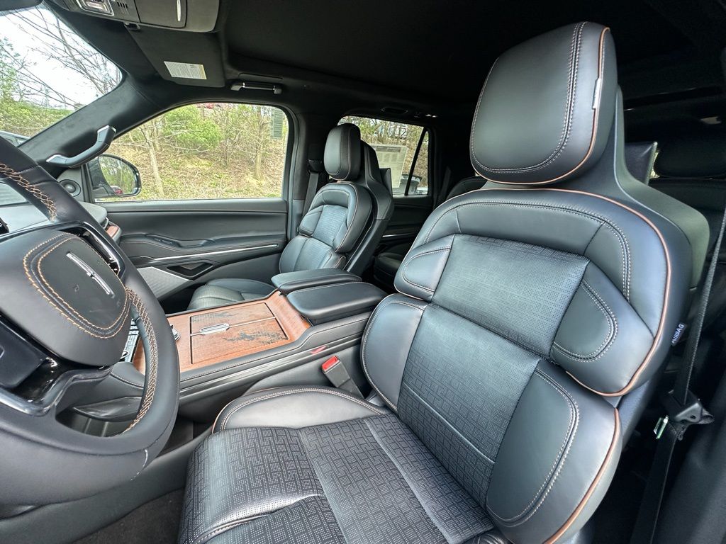 2025 Lincoln Navigator Black Label L - Photo 17