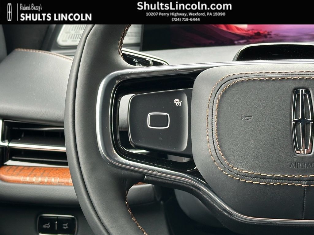 2025 Lincoln Navigator Black Label - Photo 10