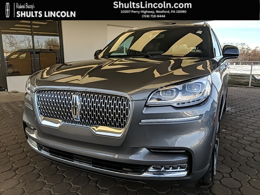 2023 Lincoln Aviator Reserve's photo
