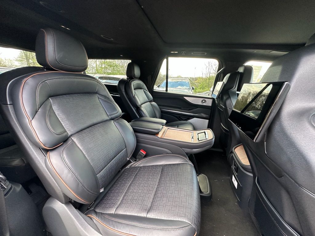 2025 Lincoln Navigator Black Label L - Photo 24