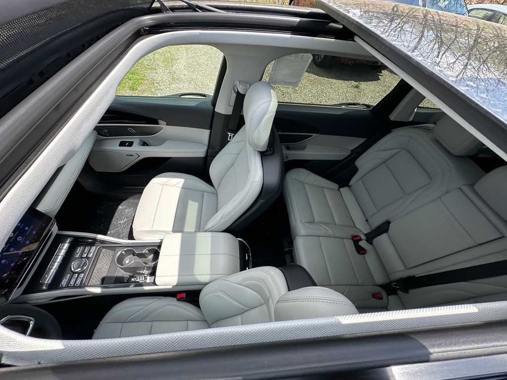 2026 Lincoln Nautilus Premiere - Photo 6