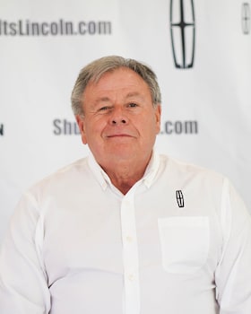 Staff member Jerry Mangis from ID_74836e