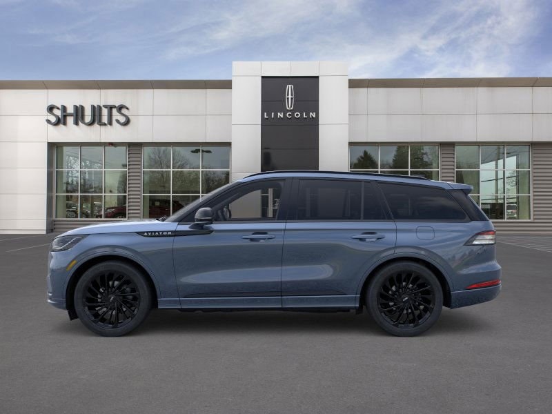 2026 Lincoln Aviator Reserve photo 3