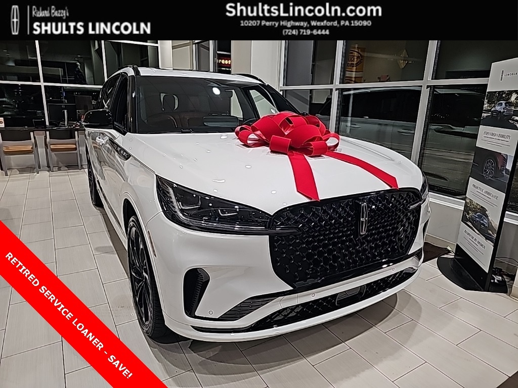 2025 Lincoln Aviator Reserve's photo