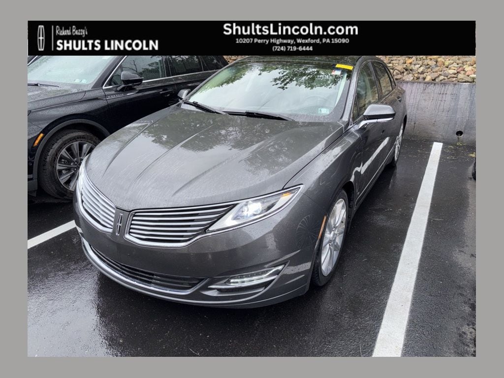 2016 Lincoln MKZ Base