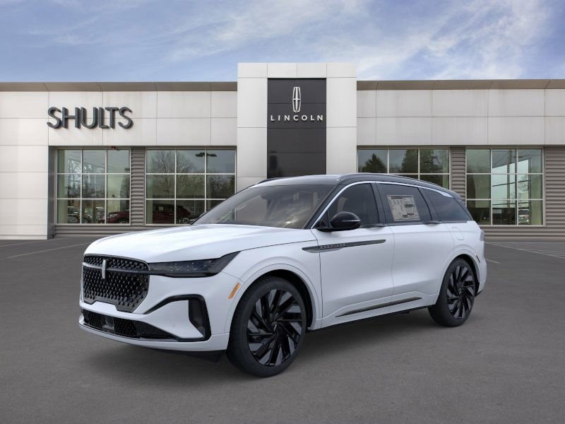 2026 Lincoln Nautilus Black Label's photo