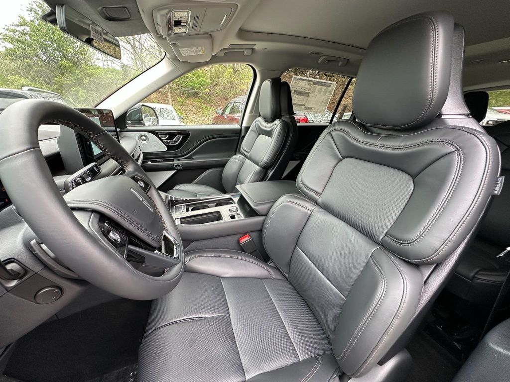 2026 Lincoln Aviator Reserve - Photo 17