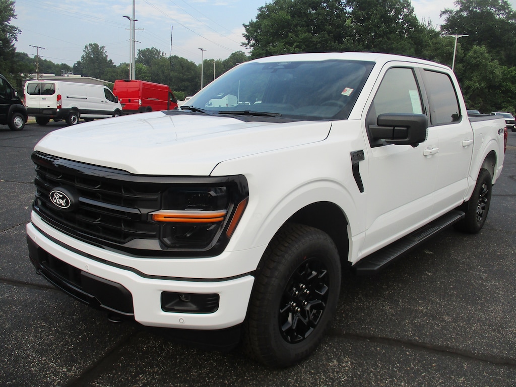 New 2026 Ford F-150 XLT Truck SuperCrew Cab