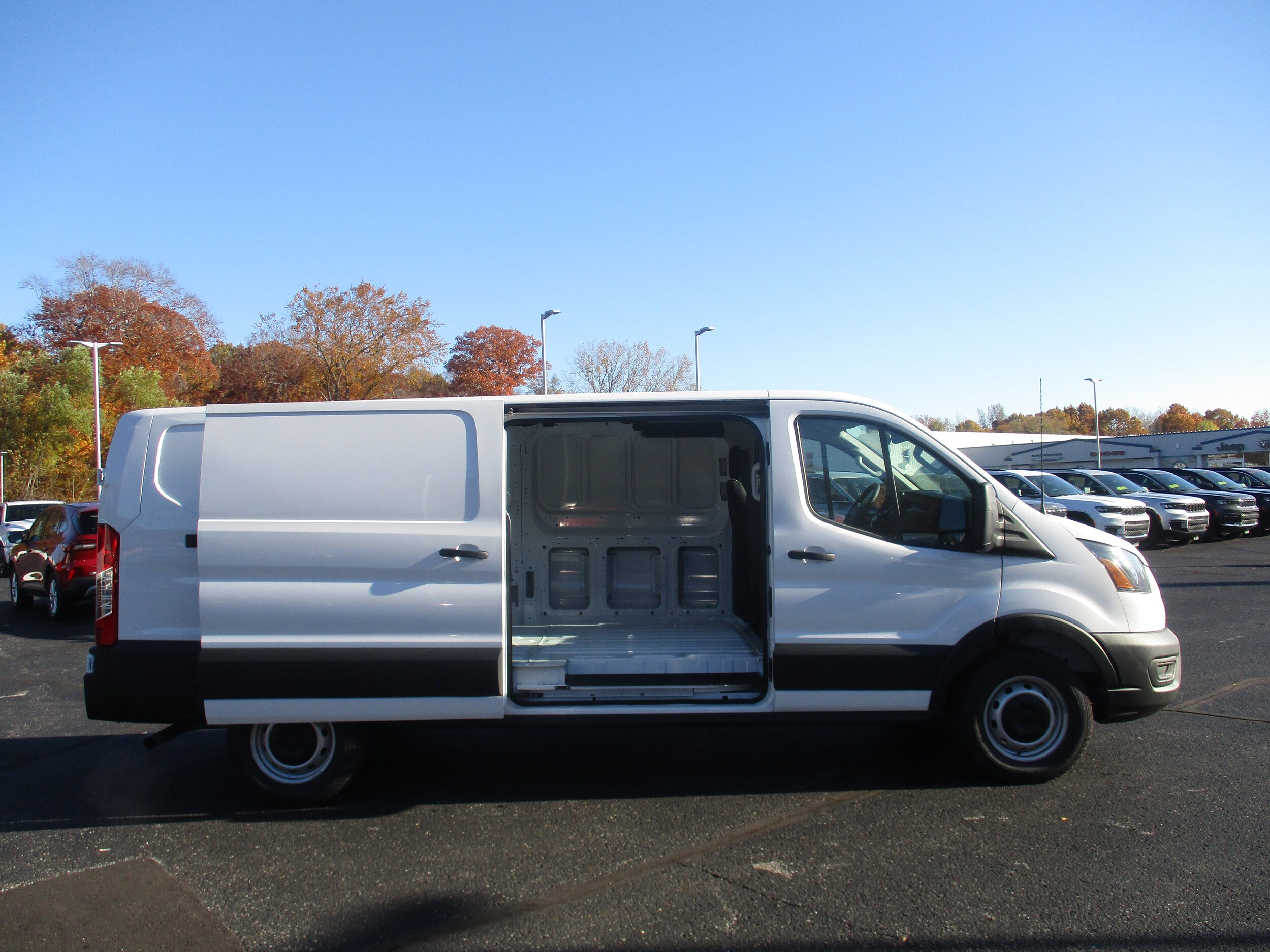 2025 Ford Transit Van Base - Photo 13