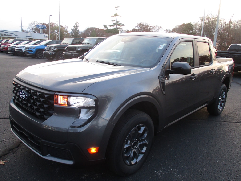 New 2025 Ford Maverick XLT Truck SuperCrew