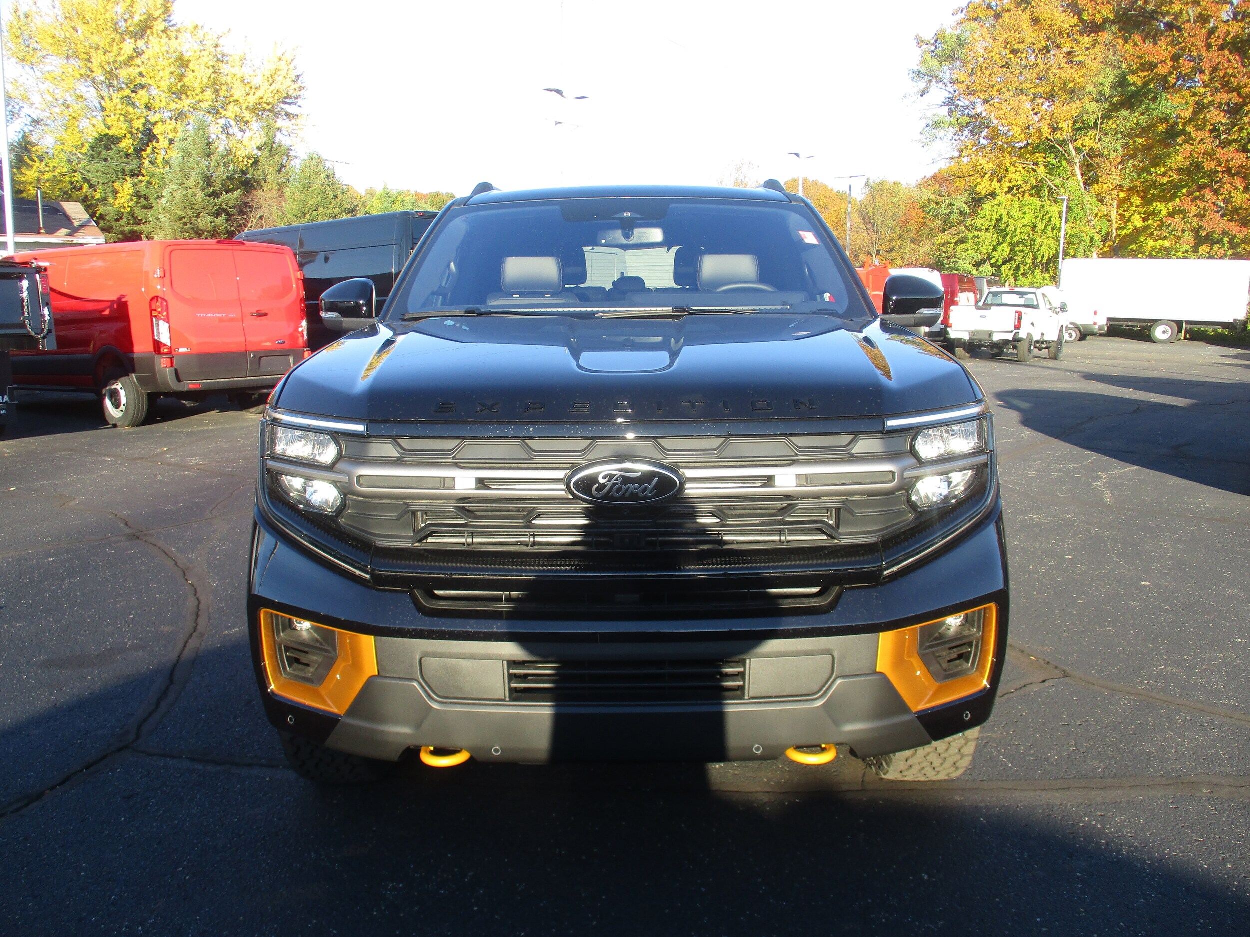 2025 Ford Expedition photo 4